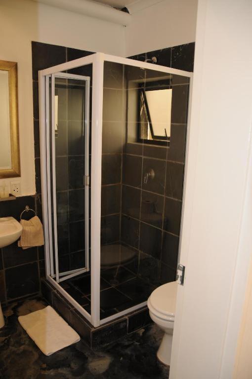 8 On Upper Bloem Apartment เคปทาวน์ ภายนอก รูปภาพ