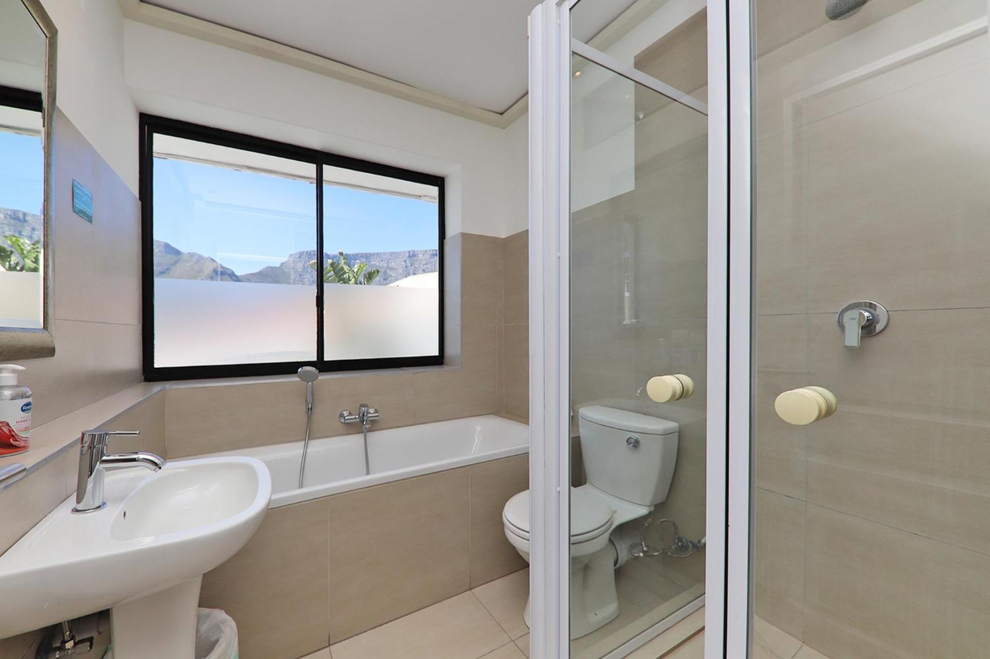 8 On Upper Bloem Apartment เคปทาวน์ ภายนอก รูปภาพ